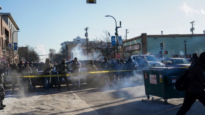 Pucnjava u Minneapolisu, agenti ustrijelili muškarca: 'Razgovarao sam s Bijelom kućom'