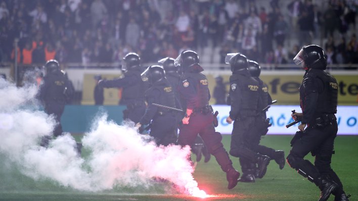Evo kako je Torcida prevarila policiju na granici s BiH pa napala Delije