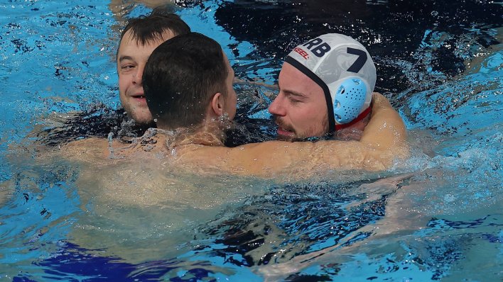 Vučić odmah nakon zlata obećao novac: Evo koliko su srpski vaterpolisti danas dobili na račun