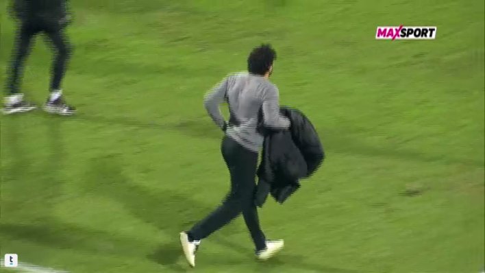 Neviđeno u povijesti SHNL-a! Pogledajte cirkus zbog kojeg je podivljali Carević isključen, a komentator u nevjerici