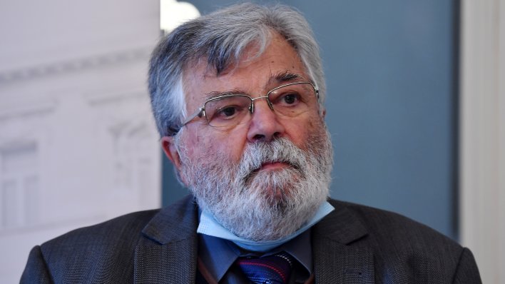 Objavljena knjiga sabranih pjesama Stjepana Šešelja