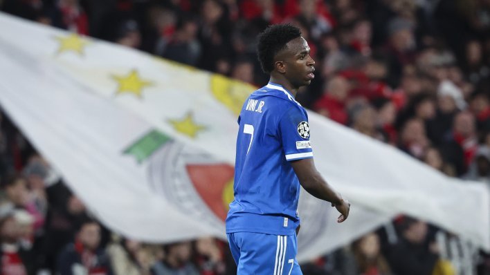 Clattenburg na udaru: Navijači bijesni zbog komentara o Viniciusu