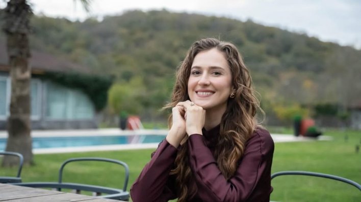 Od izbora za Miss Turske do teške obiteljske drame: Oya Unustasi o ulozi u hit seriji Nove TV