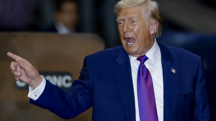 Trump: 'Naložit ću da počnu objavljivati dosjee vezane uz izvanzemaljce i NLO'