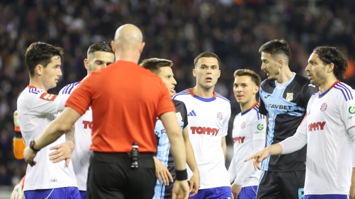 Sudački ekspert secirao derbi: Evo što kaže o penalu, crvenom Petroviču i Siguru