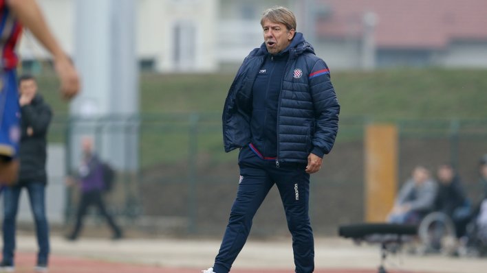 'Ozbiljnom klubu se ne smiju događati takve gluposti. Pa Hajduk je zbog iste stvari već izgubio prvenstvo'