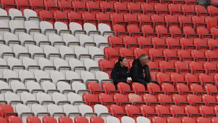 Navijači u nevjerici zbog stadiona na kojem igra Hrvatska: 'Sramota, teren se ne vidi'