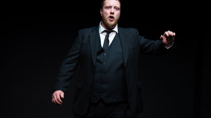 Popularni irski stand-up komičar natupa u Studiju EXIT s monodramom koja je oduševila festivalsku publiku