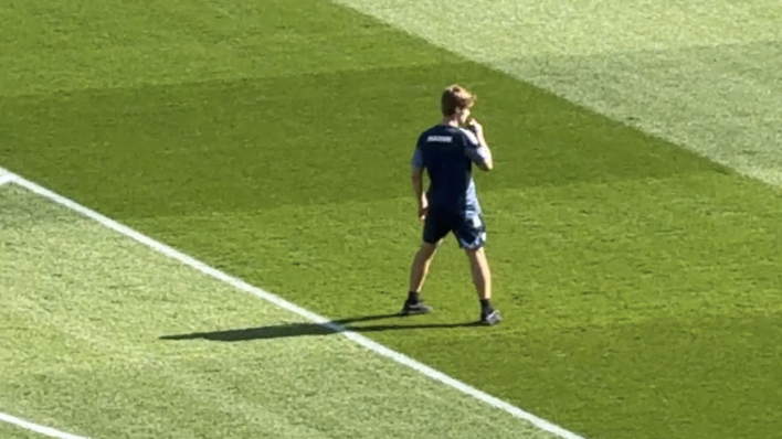 Jedan igrač Hajduka je potpuno sam izašao na prazan teren prije derbija. Pogledajte što je radio