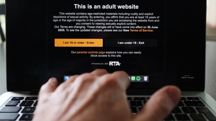 Stroge zabrane u Australiji: Pornografski divovi blokirali pristup, korisnici posežu za VPN-ovima