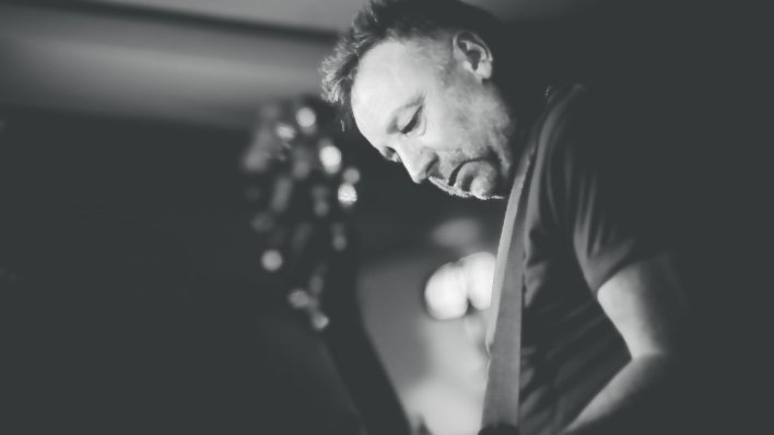 Peter Hook: Gadovi iz New Ordera su me izdali. Nadam se da su to učinili za novac