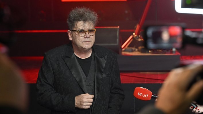 Žeri ne pada na pamet otkazati koncert u Novom Sadu: Opleo po estradi pa se dotakao i Cetinskog