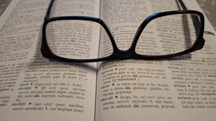 Utrka za najbolju novu hrvatsku riječ: Lažnica, strojumlje, brzovid, skliznik, inostvor...