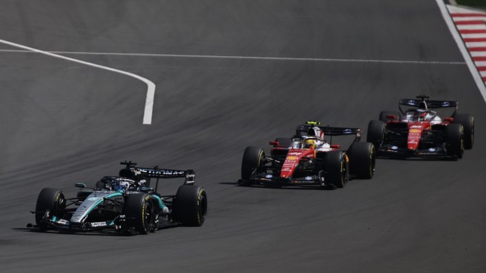 George Russell pobjednik sprinta Velike nagrade Kine