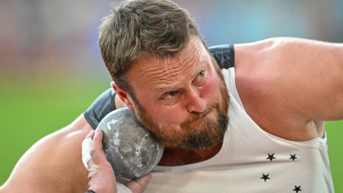 Walsh četvrti put svjetski prvak u kugli, de Sousa prvakinja u skoku udalj