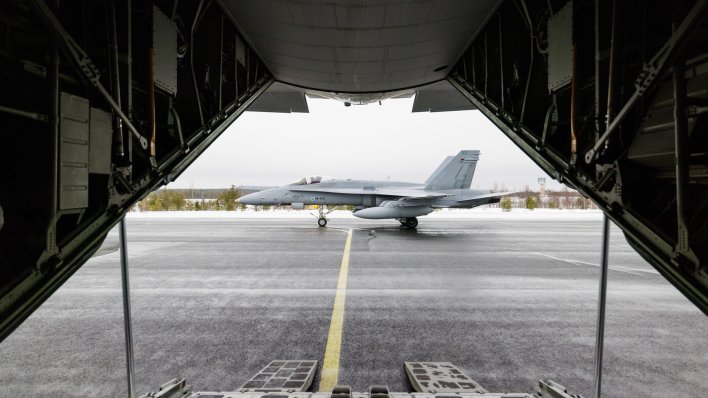 INDUSTRIJA TRLJA RUKE