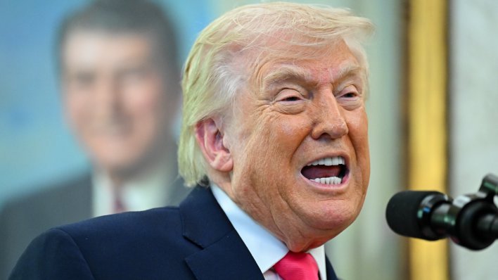 Trump šokirao saveznike: 'Idite u Hormuški tjesnac i uzmite naftu!'