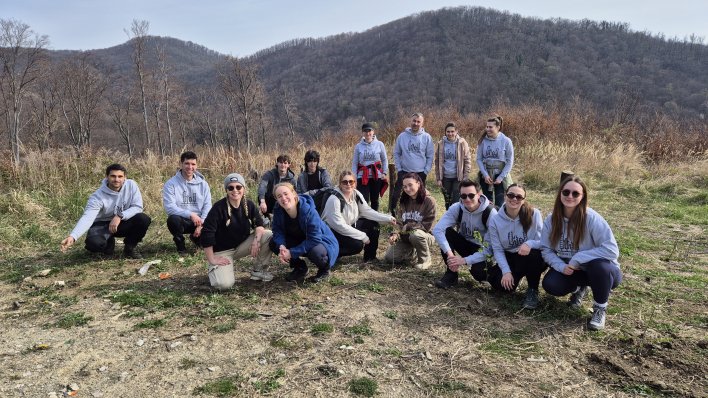 Studenti urbanog šumarstva na Medvednici: Posađeno 55 sadnica divlje kruške za očuvanje bioraznolikosti