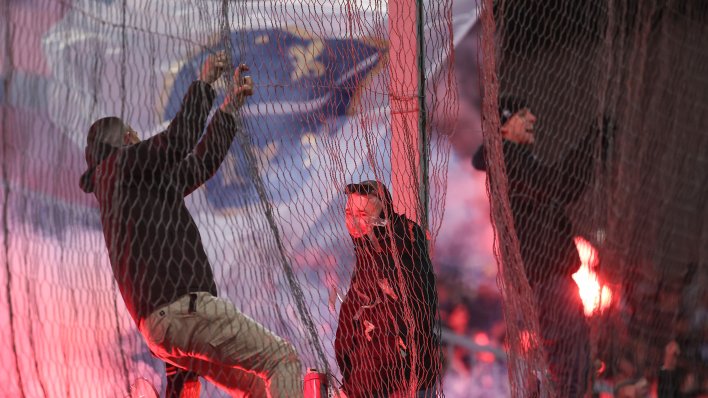 Pretjerao sa slavljem: Navijač BiH dobio srčani zbog pobjede protiv Italije