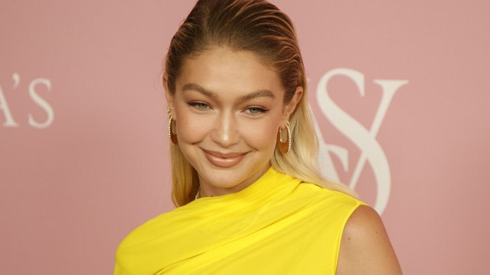 Gigi Hadid prvi put reagirala nakon što se pojavila u Epsteinovim dokumentima: 'Pozlilo mi je'