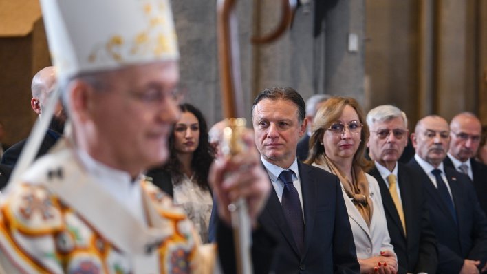 FOTO Prvi red rezerviran: Pogledajte koji su političari bili na misi u zagrebačkoj katedrali