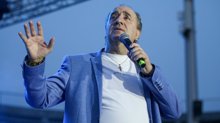 Uoči velikog koncerta u Lisinskom: Mladen Grdović zabrinuo sve fotografijom iz bolničkog kreveta