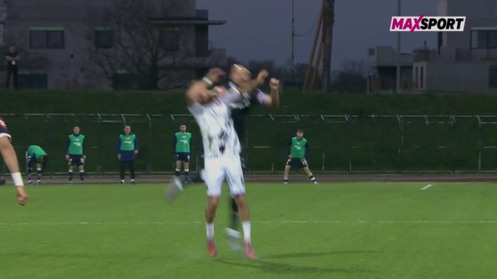 Za ovo Mišić nije dobio drugi žuti, a onda je Dinamo u idućem napadu prelomio utakmicu: Pogledajte što se dogodilo