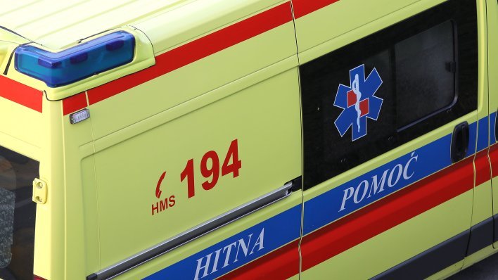 Automobil naletio na dijete u Požegi, prevezeno je u bolnicu