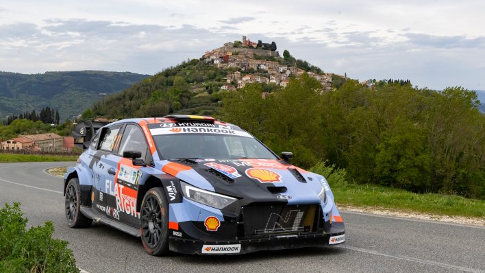 Finac Sami Pajari zadržao vodstvo na WRC Croatia Rallyju