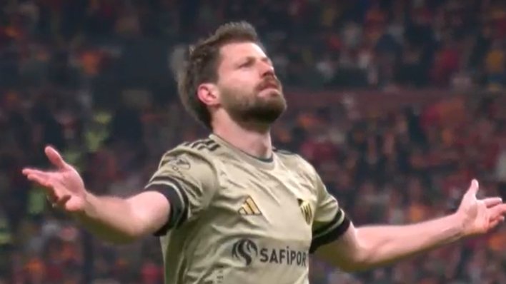 Bruno Petković zabio nakon tri mjeseca pa otvorio dušu: 'Gladan sam golova!'