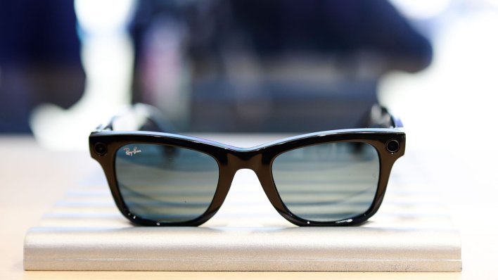 Više od 70 organizacija traži da Meta hitno povuče tehnologiju prepoznavanja lica iz pametnih naočala