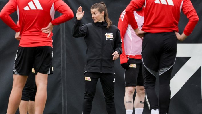 Svi su s nestrpljenjem čekali njezin prvi trening među seniorima: Evo što je rekla igračima