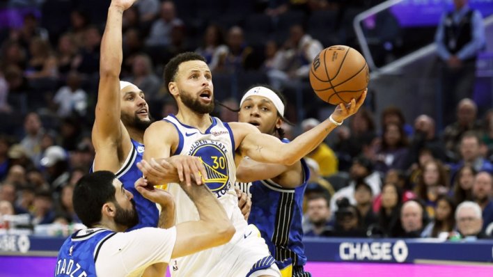 Warriorsi čudesnim preokretom srušili Clipperse, Sixersi izborili seriju s Bostonom