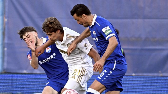 Drama u Koprivnici! Slaven poveo nakon VAR intervencija, Hajduk izjednačio autogolom. Pogledajte golove