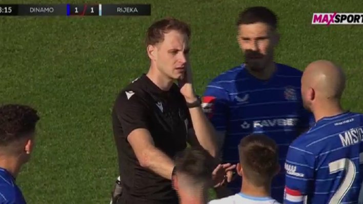 Pogledajte neviđene scene na Maksimiru, sudac uzeo voki-toki, komentator u šoku: 'Veš mašine, perilice suđa, laptopi i tableti'