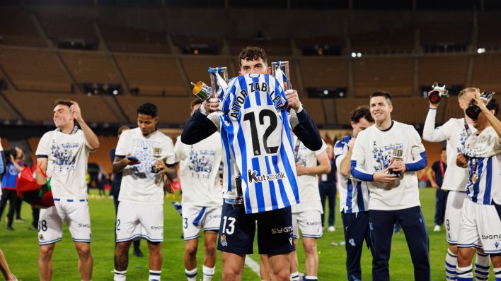 Sociedad osvojio Kup, ali svi pričaju o onome što su napravili s trofejem: Razlog je potresan