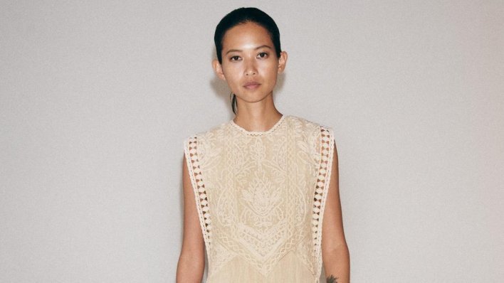 Nenametljiva, elegantna i chic: Zara ima idealnu haljinu za baš svaku svečanu prigodu