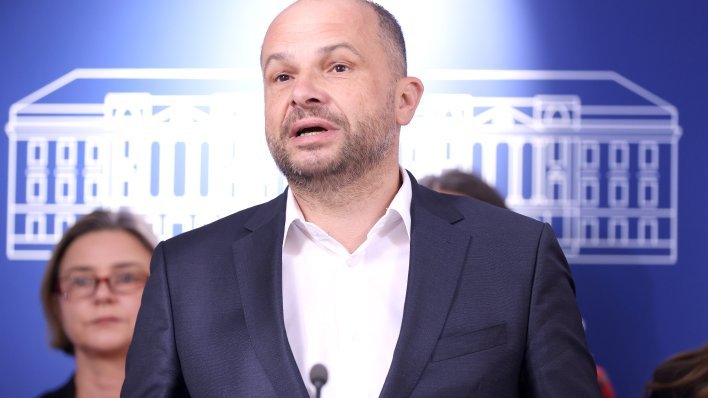 Hajdaš Dončić iznio ozbiljne optužbe: HDZ preko saveza i udruga izvlači novac i dobiva izbore