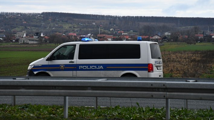 Nakon lančanog sudara na A1 uslijedio je kobni nalet: Žena poginula, ozlijeđena i djeca