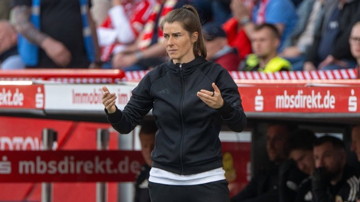 Prva trenerica u ligama petice: Marie-Louise Eta nova je nogometna boginja Berlina