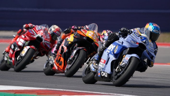 Marc Marquez izletio već u drugom krugu, a na kraju je slavio njegov brat Alex