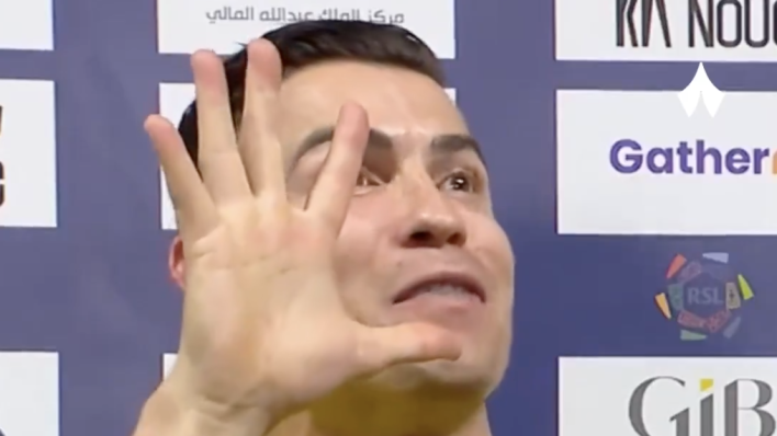 Pogledajte kako se Ronaldo navijačima hvali koliko je Liga prvaka osvojio