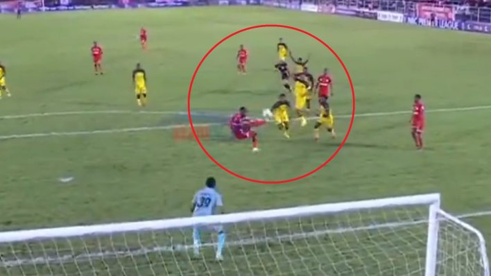 Pogledajte spektakularan gol u tanzanijskom derbiju. Nogometni svijet će ovo pamtiti