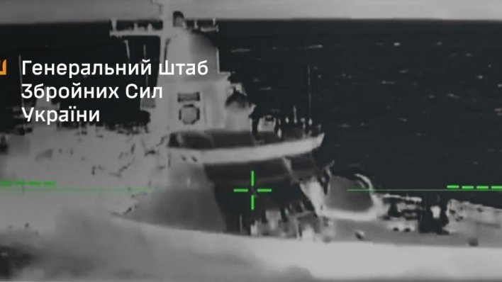 Ukrajinci ponovno udarili Rusiju: Napali brod koji nosi moćne rakete Kalibr