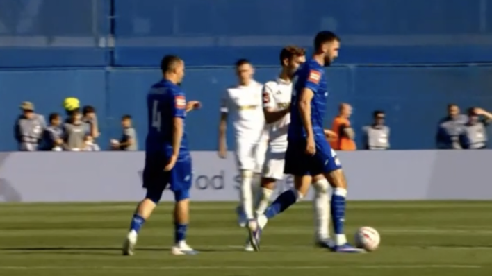 Poslušajte razgovor oko spornog Dinamovog gola, glavni sudac nije znao VAR protokol