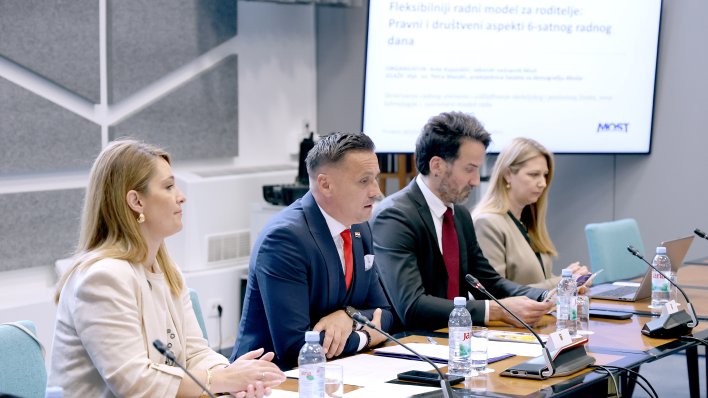 Mostov prijedlog mogao bi se svidjeti roditeljima: Šestosatno radno vrijeme i bez kazne u mirovini