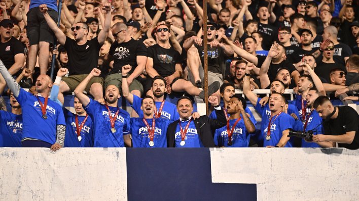 Pogledajte kako je Zvonimir Boban reagirao kad su se igrači popeli na tribinu BBB-a