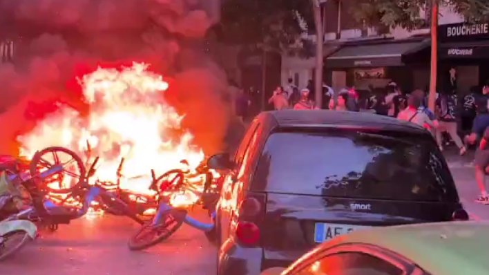 Pariz u plamenu: Slavlje navijača PSG-a pretvorilo se u potpune nerede