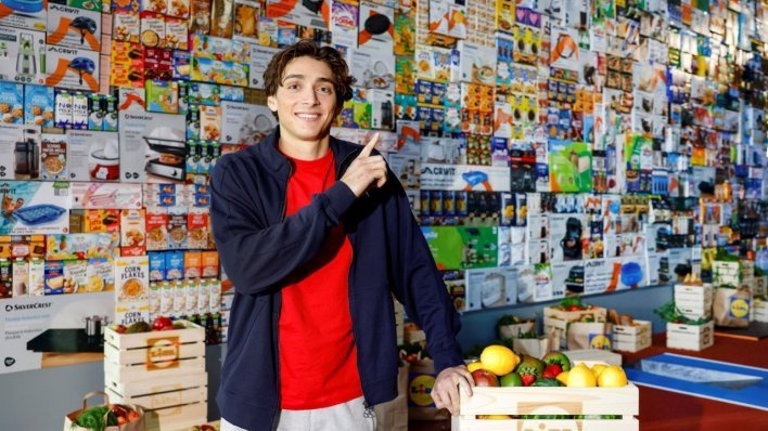 'Skok godine': Armand Duplantis preskočio zid od 5,50 metara Lidlovih proizvoda