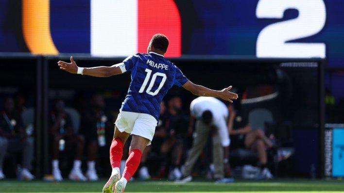 Mbappe je stigao Gerda Müllera i krenuo po besmrtnost: Još dva gola dijele ga od najvećeg rekorda SP-a